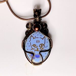 VTG Copper Wire Wrapped Blue Cat Necklace